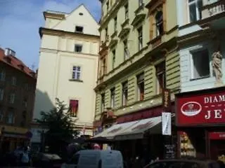 Spot Auberge de jeunesse *