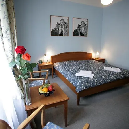 Anna Hotel 3*
