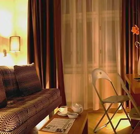 Emporio Otel