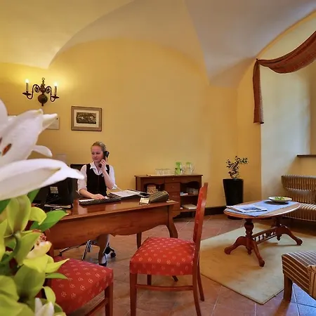 Hotel Questenberg 4*