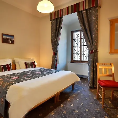 Hotel Questenberg 4*