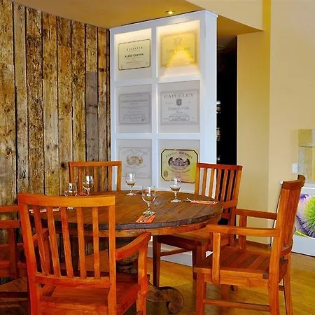 St. Tropez 4* Prag