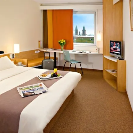 Ibis Mala Strana 3* Praga