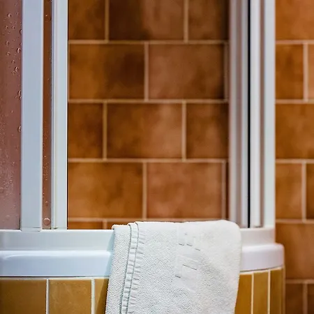Bona Serva 3* Prague