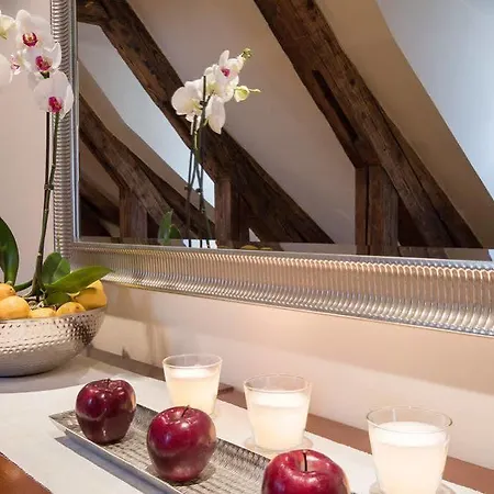 Hotel Miss Sophie's Charles Bridge 4*