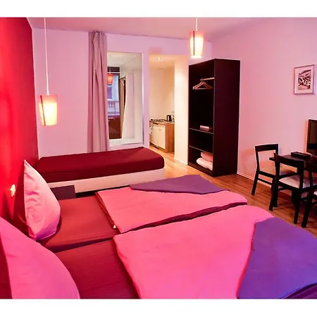 Purpur 3* Prague
