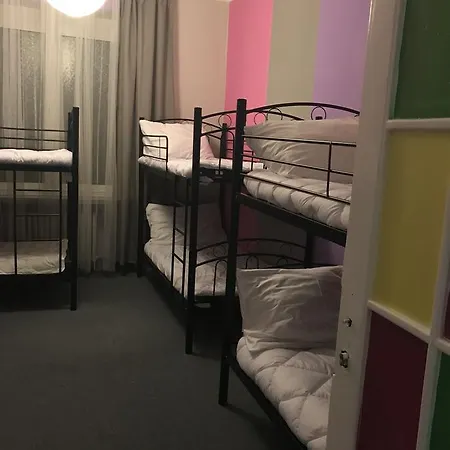 Hostel Flora