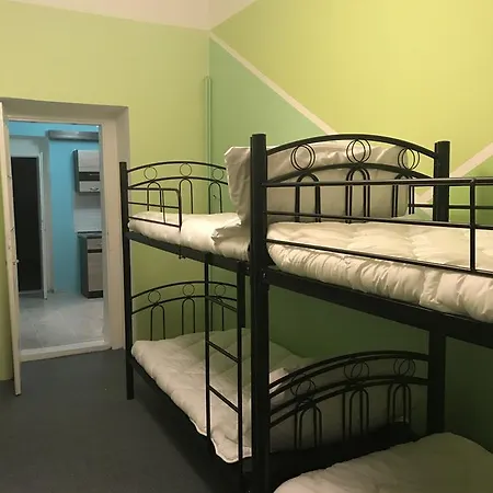 Flora Hostel *