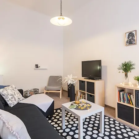 Apartment Center Near Old Town Square By Easybnb *