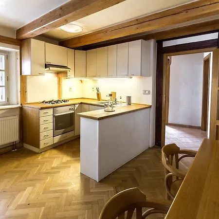 Fantom Hotel apartamentowy 4*
