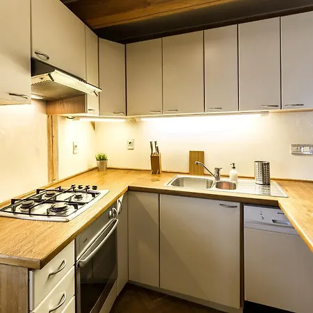 Fantom Hotel apartamentowy Praga