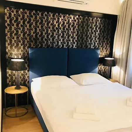 酒店 安提克布拉格酒店 4*