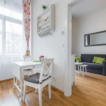 Apartment Zborovska Prague