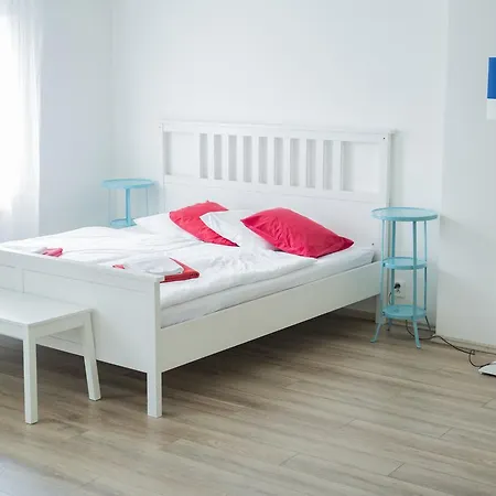 Flora House Прага
