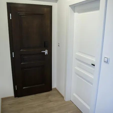 Hotel apartamentowy Gregory House