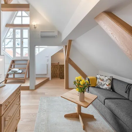 Blue Oak 4* Praga