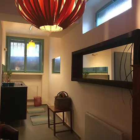 Apartment Andy Warhol Flat With Free Parking