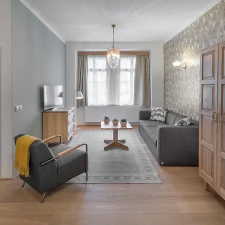 Blue Oak Aparthotel Praga