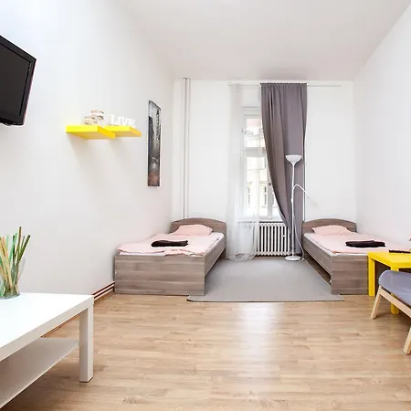 Hradcanska Apartment *