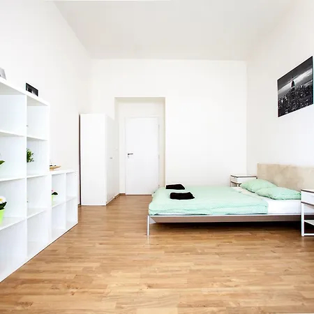 Hradcanska Apartment