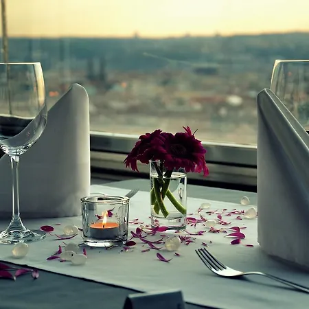 Hotel One 5*