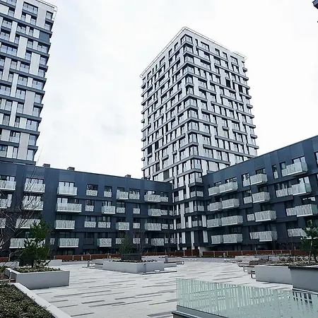 Garden Towers Apartment *