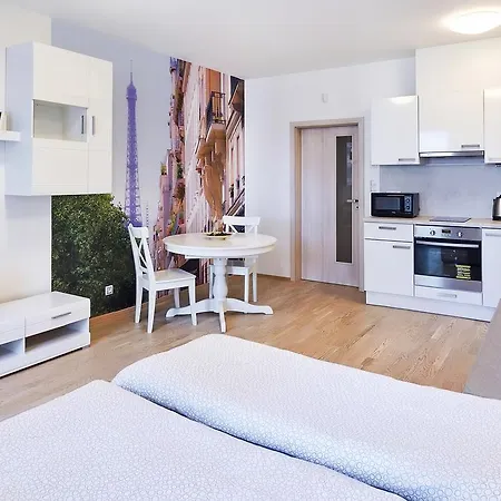 Garden Towers Apartment Prague
