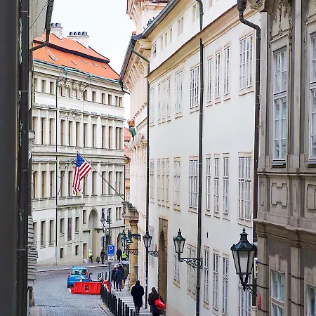 Apartment Historical Between Castle And Charles Bridge *