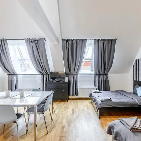 Riverside Spirit 3* Prague