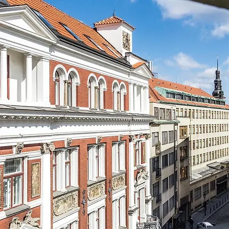 Wishlist Old Residences - Charles Bridge *