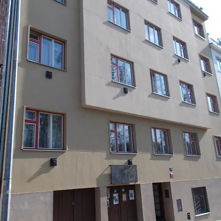 Rybalkova Apartment *