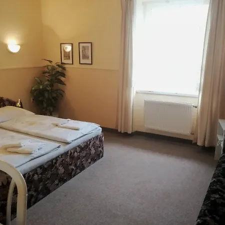 Wertheim 3* Praha