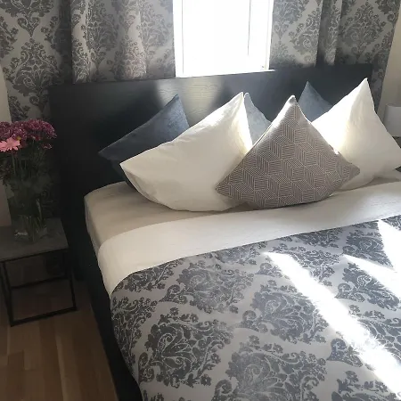 Apartment On The *