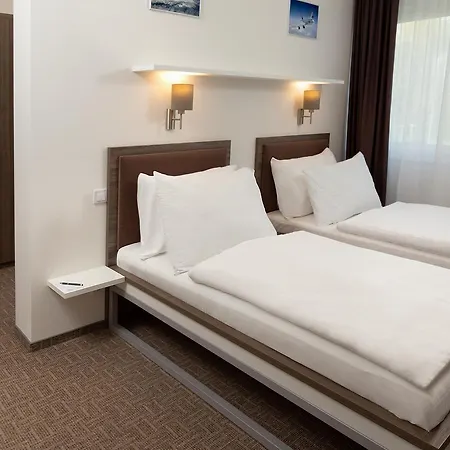 Skyhotel