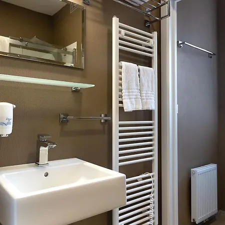 Skyhotel Otel