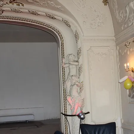 Youth Baroque Hall