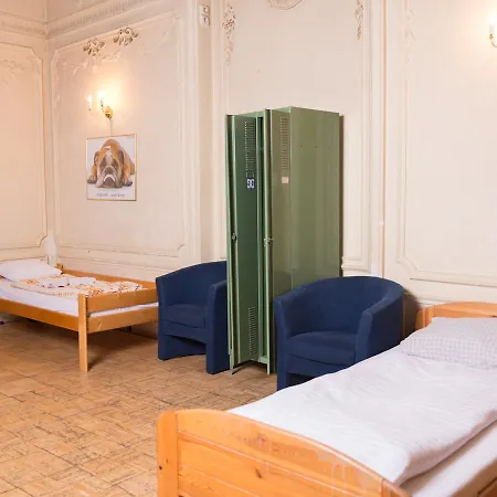 Youth Baroque Hall 3*