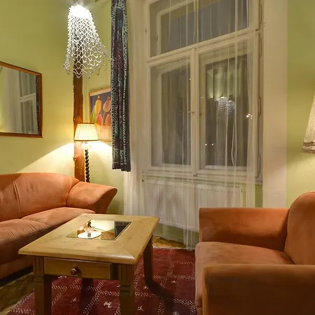 Artharmony & Auberge de jeunesse