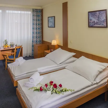 Top Hotel Praha 4* Praga