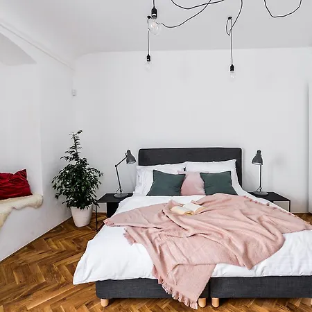 Lazenska N4 Praga