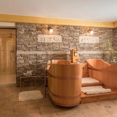 Hotel Wellness & Boutique Pod Lipkami