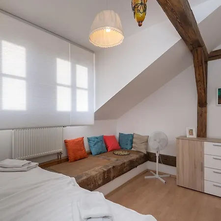Spacious In The Heart Of Apartment *