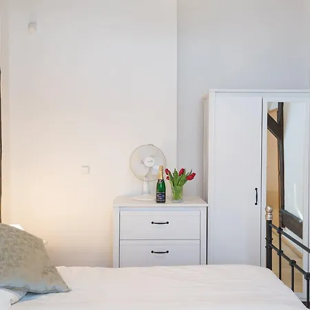 Spacious In The Heart Of Apartment Prague