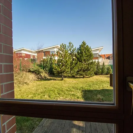 Ruterra House With Garden