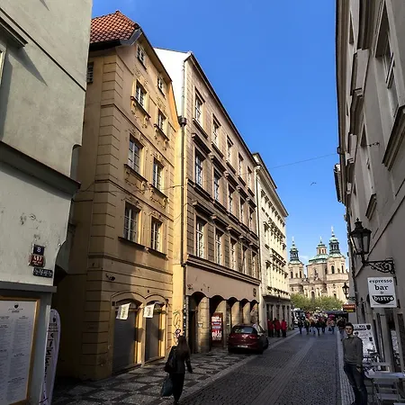 Fantom Hotel apartamentowy Praga