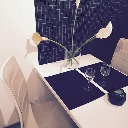Blanc De Luxe Apartment