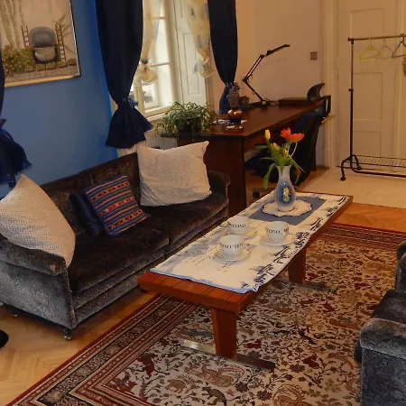 Apartment Miraculous *