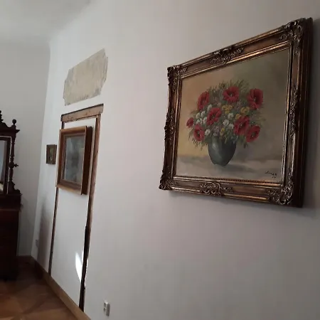 Old Town Apartment Apartment