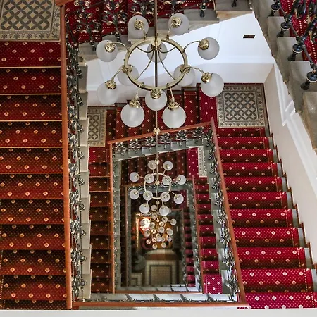 Boutique Seven Days 4* Prague