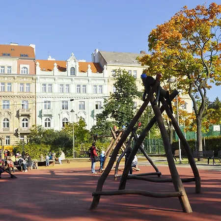 Wonderful In Vinohrady * Prague